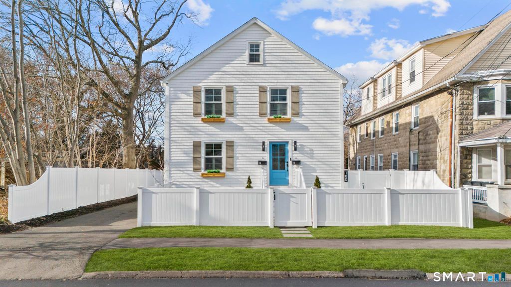 180 Ruane Street 1, Fairfield, CT 06824