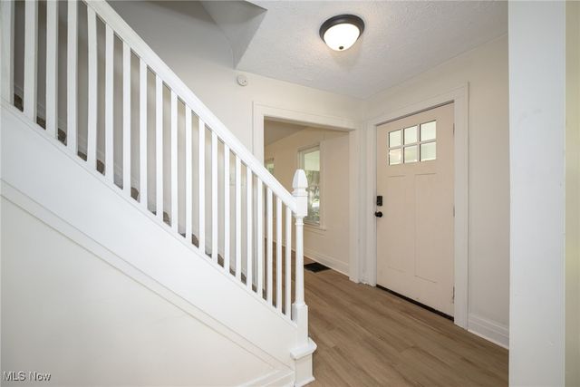 1389 Bryden Drive, Akron, OH 44313