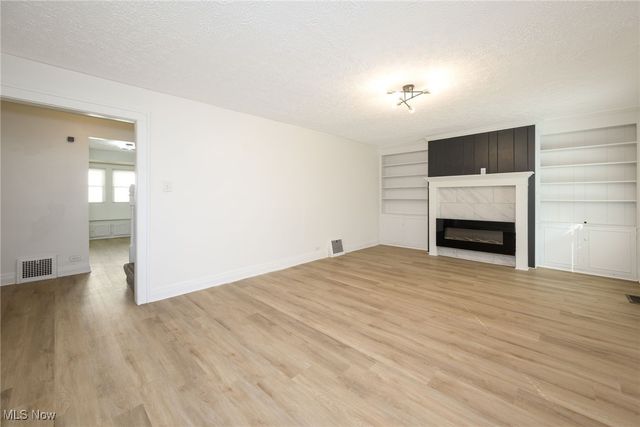 1389 Bryden Drive, Akron, OH 44313