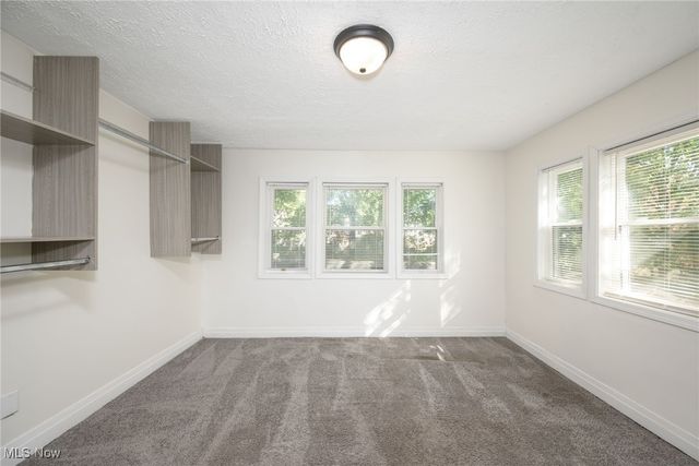 1389 Bryden Drive, Akron, OH 44313