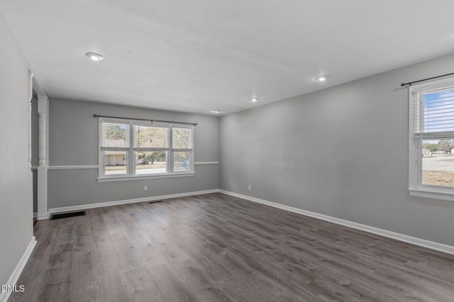 383 S Church Street, Coats, NC 27521