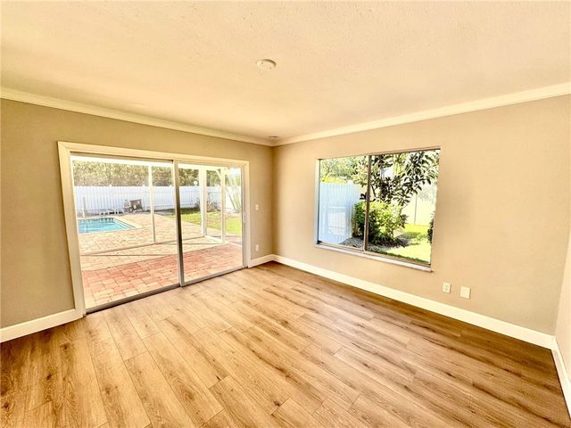 2143 4th Court SE, Vero Beach, FL 32962