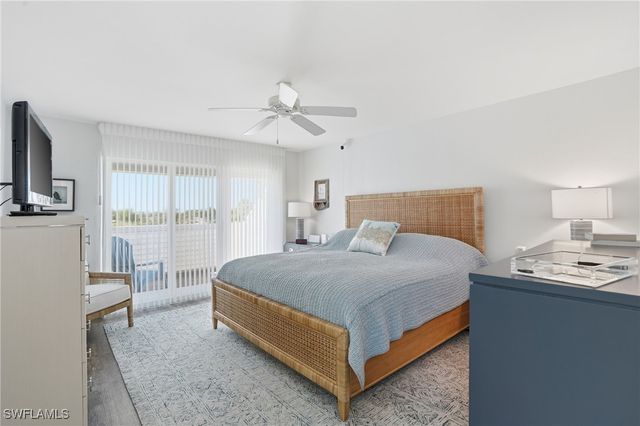 1039 Beach RD 101, Sanibel, FL 33957