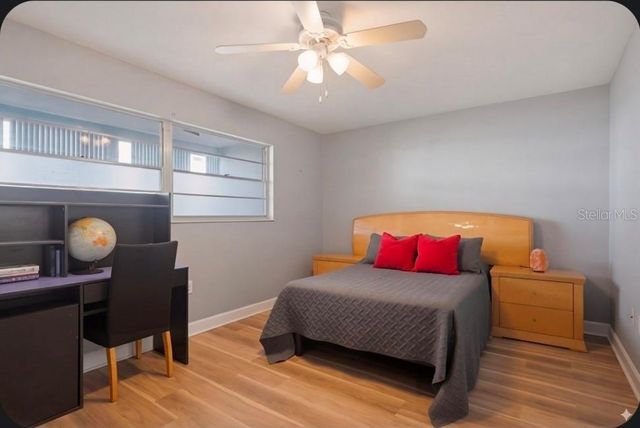 2011 58TH AVENUE N 5, St Petersburg, FL 33714