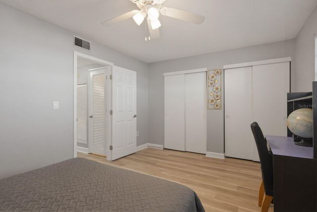 2011 58TH AVENUE N 5, St Petersburg, FL 33714