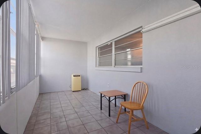 2011 58TH AVENUE N 5, St Petersburg, FL 33714