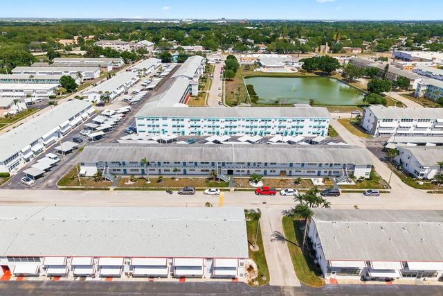 2011 58TH AVENUE N 5, St Petersburg, FL 33714