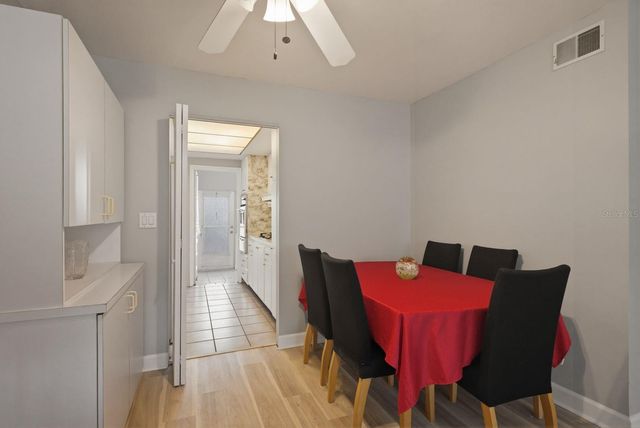 2011 58TH AVENUE N 5, St Petersburg, FL 33714