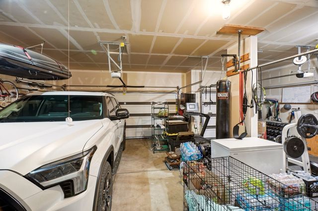 1309 S McMillan Rd, Greenacres, WA 99016