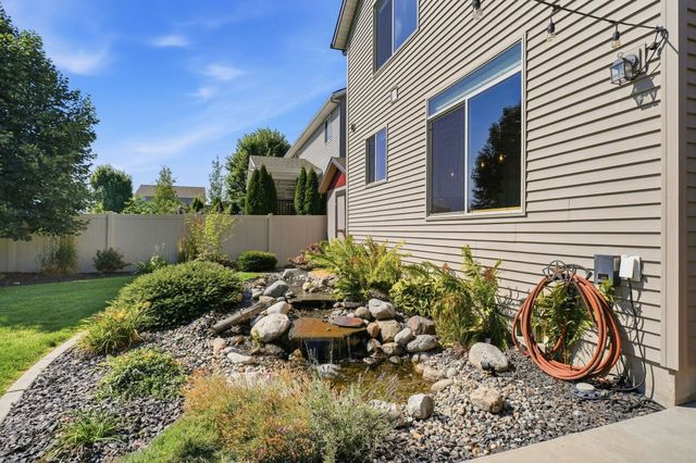 1309 S McMillan Rd, Greenacres, WA 99016