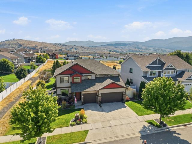 1309 S McMillan Rd, Greenacres, WA 99016