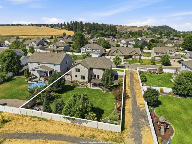 1309 S McMillan Rd, Greenacres, WA 99016