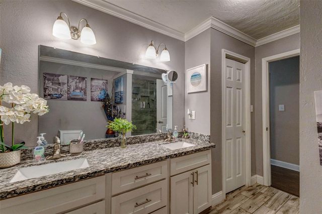 2143 Theta Street, Houston, TX 77034