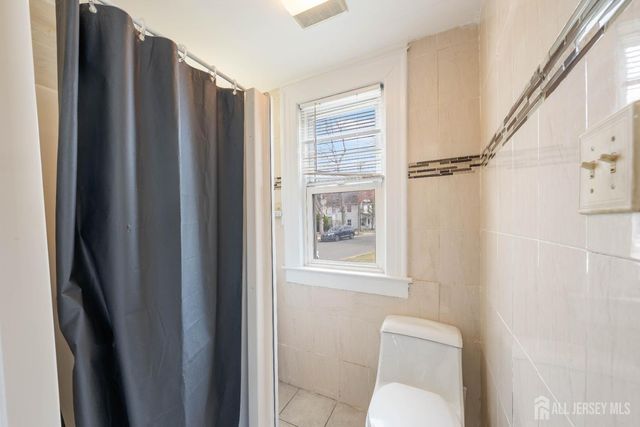 203 S Washington Avenue S, Dunellen, NJ 08812