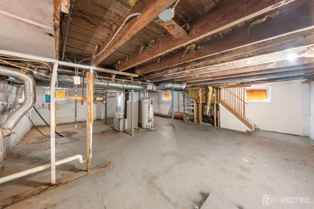 203 S Washington Avenue S, Dunellen, NJ 08812