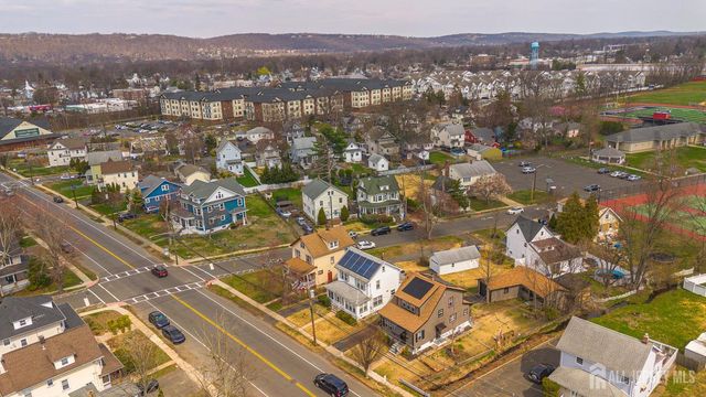 203 S Washington Avenue S, Dunellen, NJ 08812