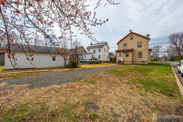 203 S Washington Avenue S, Dunellen, NJ 08812