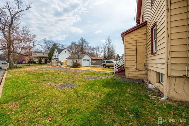 203 S Washington Avenue S, Dunellen, NJ 08812