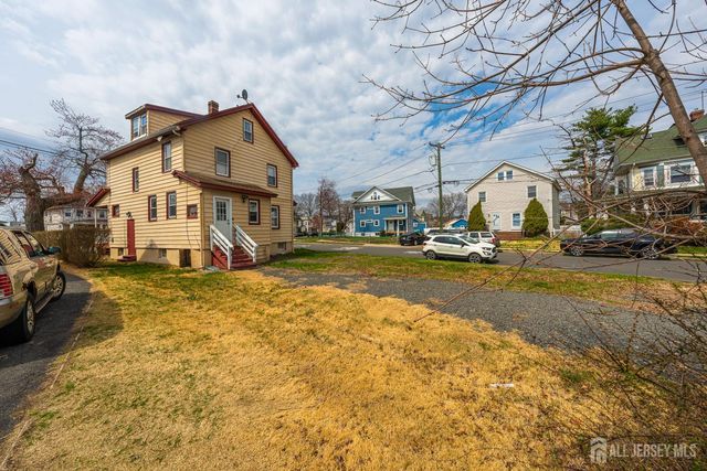 203 S Washington Avenue S, Dunellen, NJ 08812