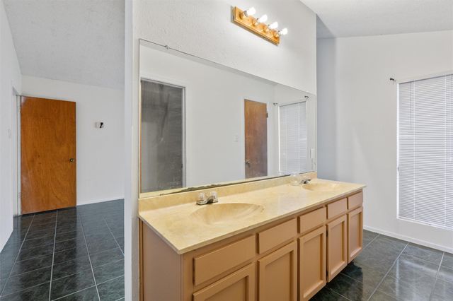 5408 King Henry DR, Austin, TX 78724