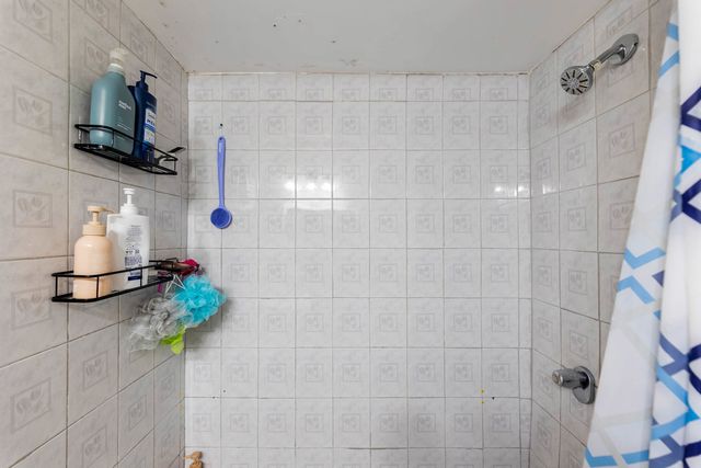 3651 S Wood Street, Chicago, IL 60609