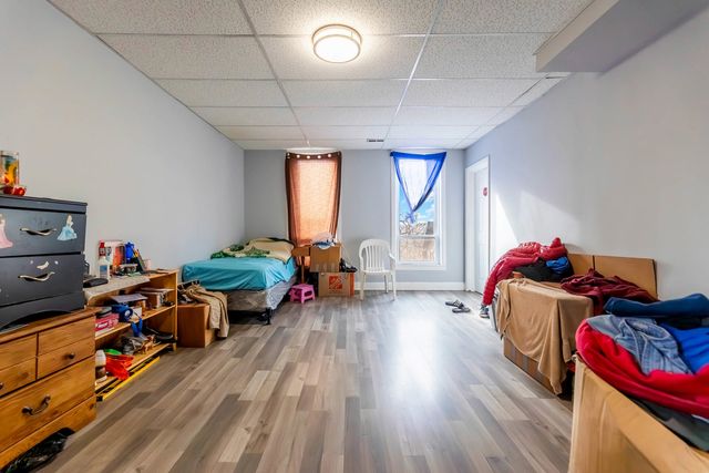 3651 S Wood Street, Chicago, IL 60609