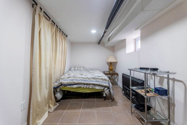 3651 S Wood Street, Chicago, IL 60609