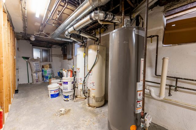 3651 S Wood Street, Chicago, IL 60609