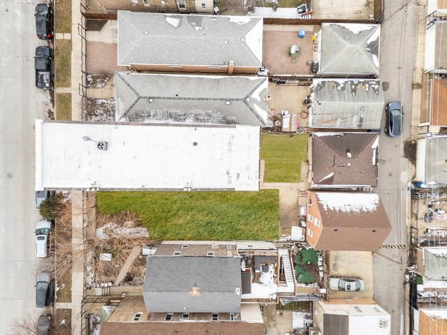 3651 S Wood Street, Chicago, IL 60609