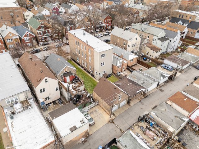 3651 S Wood Street, Chicago, IL 60609