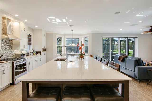 1503 Running Oak Lane, Royal Palm Beach, FL 33411