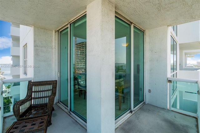 7900 Harbor Island Dr 1126, North Bay Village, FL 33141