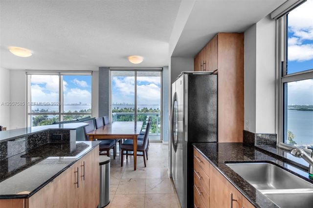 7900 Harbor Island Dr 1126, North Bay Village, FL 33141