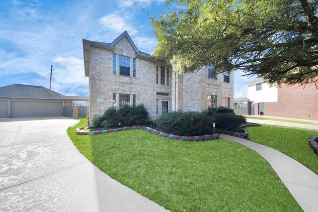 3526 Spruce Needle Drive, Houston, TX 77082