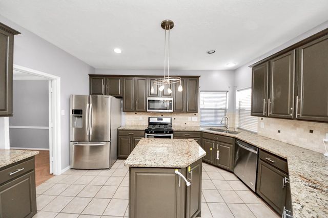 3526 Spruce Needle Drive, Houston, TX 77082