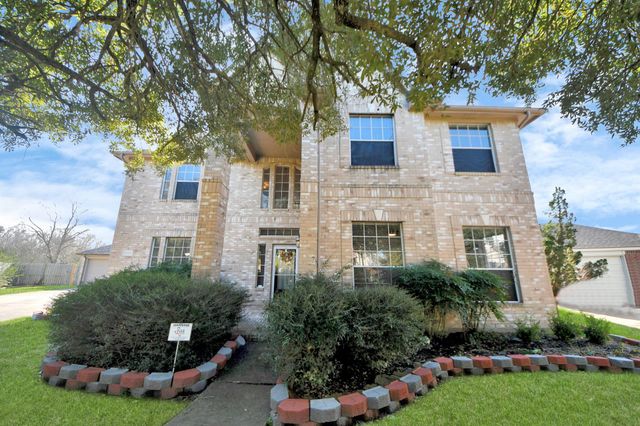 3526 Spruce Needle Drive, Houston, TX 77082