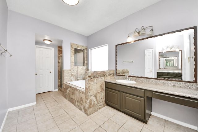 3526 Spruce Needle Drive, Houston, TX 77082