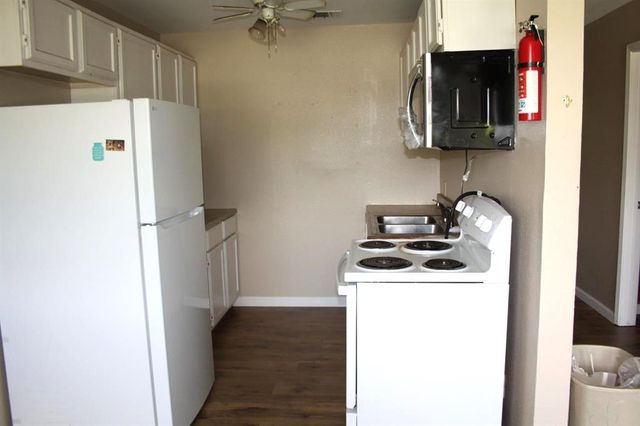 300 Brown Street, Talco, TX 75487