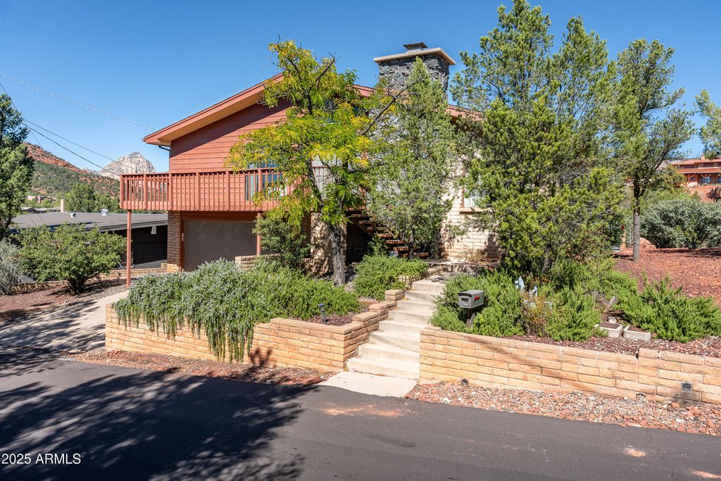 125 Redstone Drive, Sedona, AZ 86336