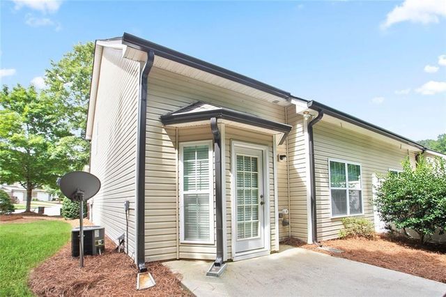 184 Darby's Crossing Court, Hiram, GA 30141
