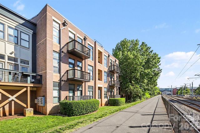 450 New Bern Station Court, Charlotte, NC 28209