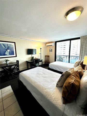 2425 Kuhio Avenue 604, Honolulu, HI 96815