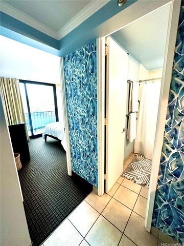 2425 Kuhio Avenue 604, Honolulu, HI 96815