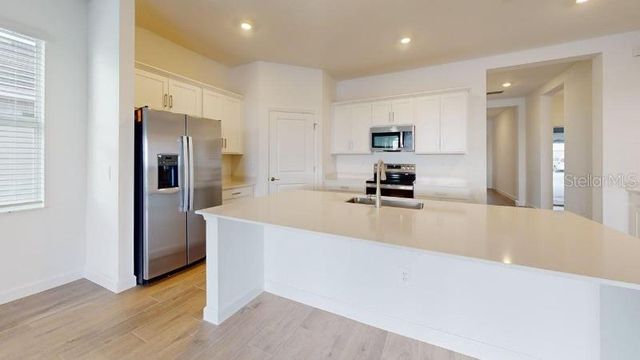 7761 LAKES EDGE LANE, Port Charlotte, FL 33981