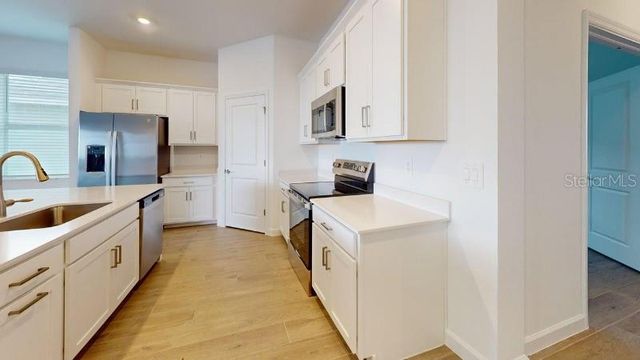 7761 LAKES EDGE LANE, Port Charlotte, FL 33981