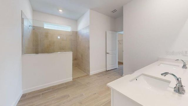7761 LAKES EDGE LANE, Port Charlotte, FL 33981