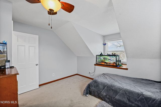 827 Abbey Lane, Findlay, OH 45840