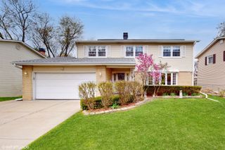 1416 S Robert Drive, Mount Prospect, IL 60056