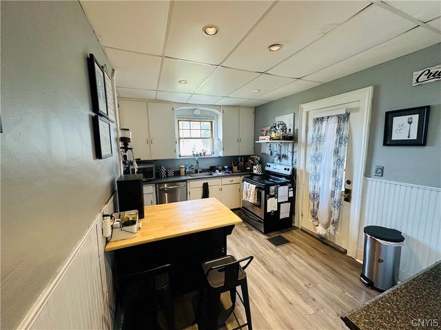 12 Johnston, Seneca Falls, NY 13148