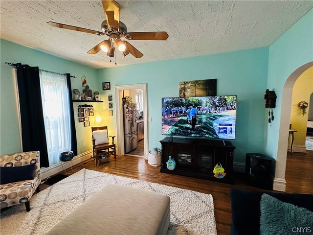 12 Johnston, Seneca Falls, NY 13148